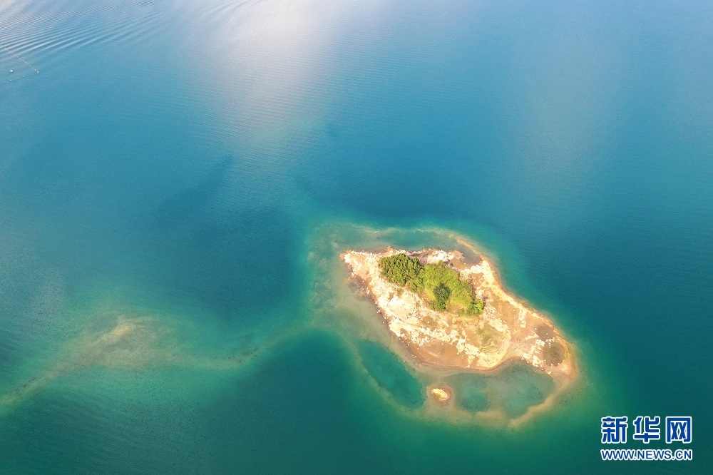 湖北荆门漳河现“天空之境”