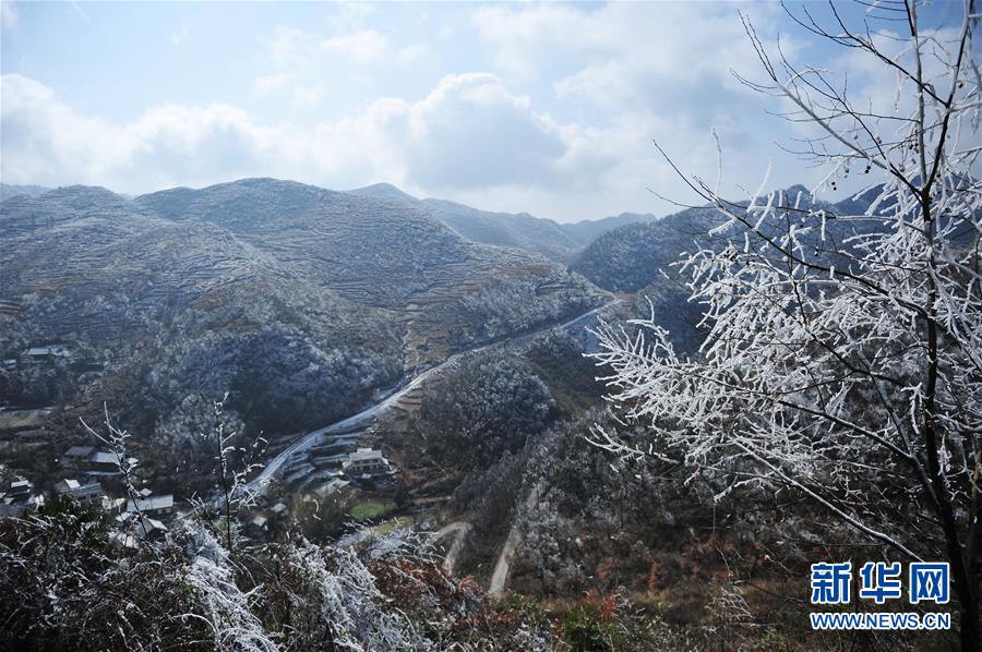 黔北山乡冬景美