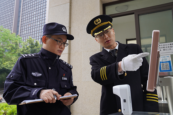 【原创】重庆市九龙坡区警方：做好一标三实“五道题” 当好服务民生“答卷人”_fororder_图片2