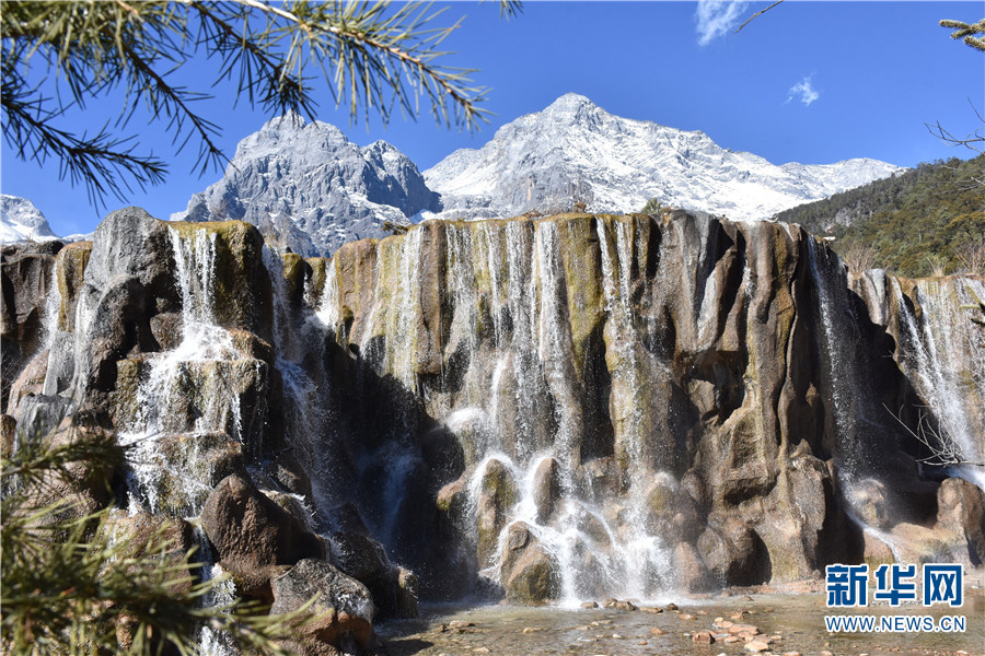 “醉”美玉龙雪山