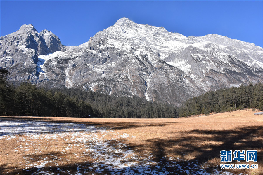 “醉”美玉龙雪山