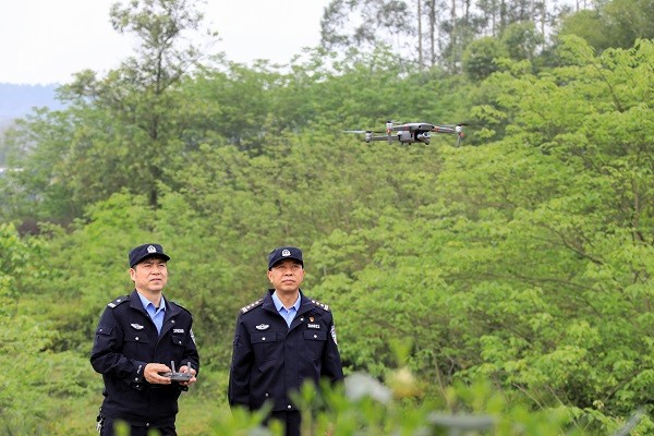 【原创】重庆永川警用无人机空中踏查非法种植毒品原植物_fororder_2