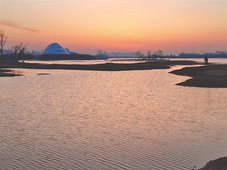 松花江干流全线开江