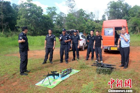 西双版纳野象伤人事件频发 森林公安积极应对