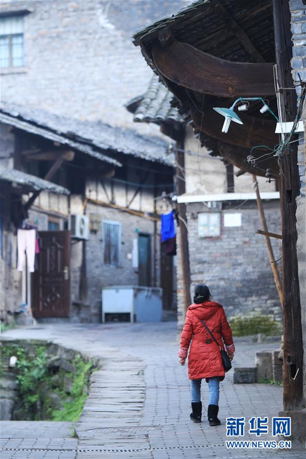 重庆：千年古镇韵味浓