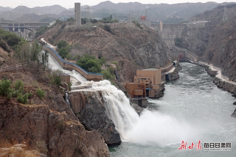 【要闻】刘家峡水电厂积极备战防汛_fororder_三峡大坝1