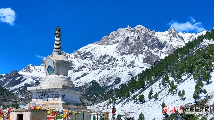 初夏 在马牙雪山遇见冬日美景_fororder_初夏4