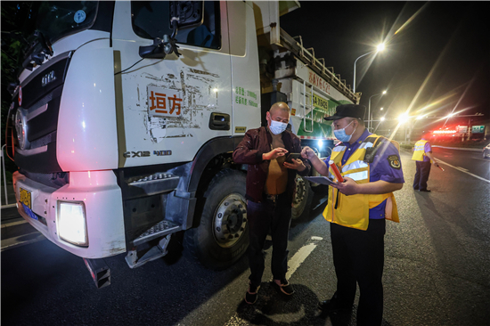 严抓渣土整治 南京市雨花台区城管局规范执法促提升_fororder_12