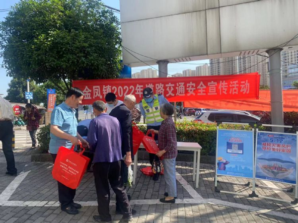 【原创】重庆市高新区交巡警扎实做好春夏道路交通安全整治行动_fororder_图片2