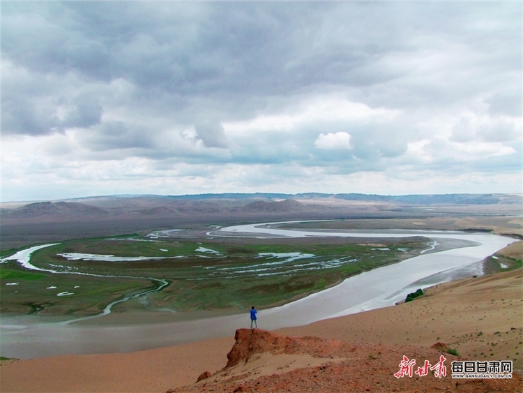 【文旅焦点图】大漠戈壁间有一幅天然太极图 金塔县弱水环流景区等你来_fororder_4