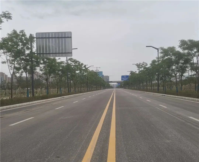 西咸新区沣西新城4条道路建成通车_fororder_图片4_副本1