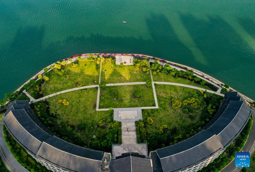 Scenery of Wushan section of Yangtze River in Chongqing