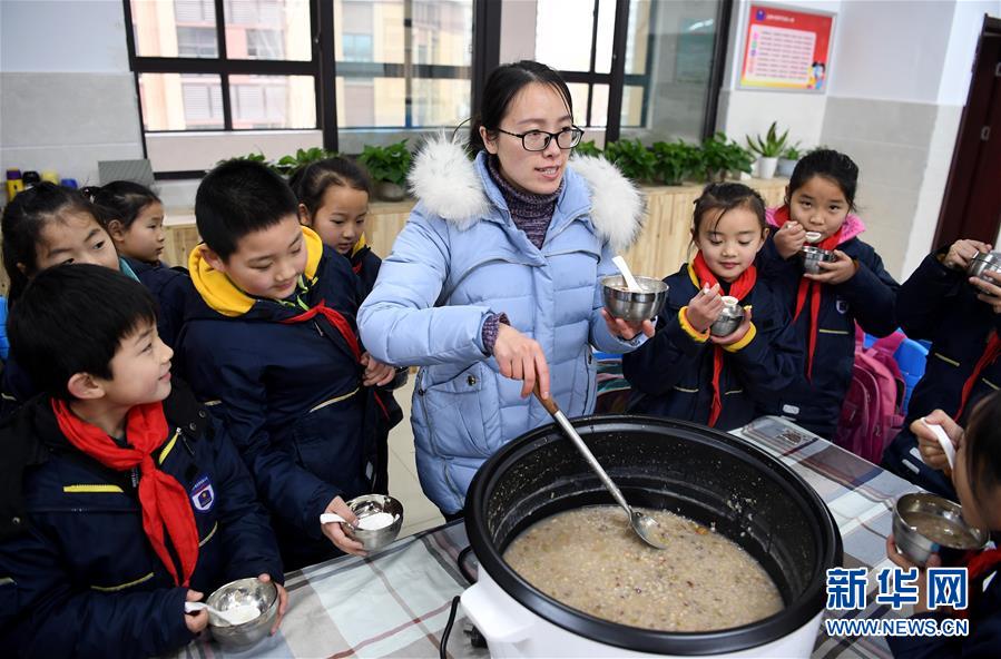 合肥：体味“腊八”民俗