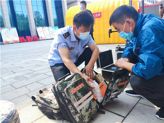 周口市川汇区举办“安全生产月”宣传咨询日活动_fororder_图片10