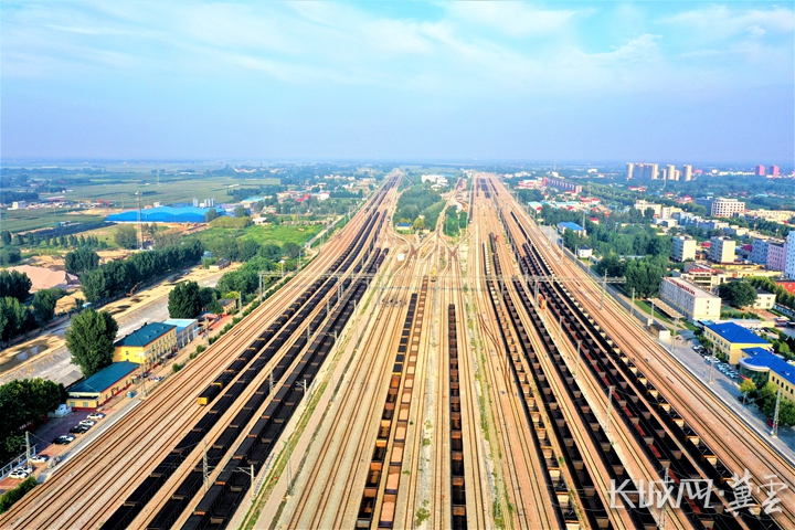 项目一线看落实 | 朔黄铁路：打造陆海联运新通道