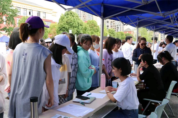 “筑人才·强省会”2022年贵阳贵安“人才月” 贵阳幼儿师范高等专科学校“百日冲刺”招引活动举行