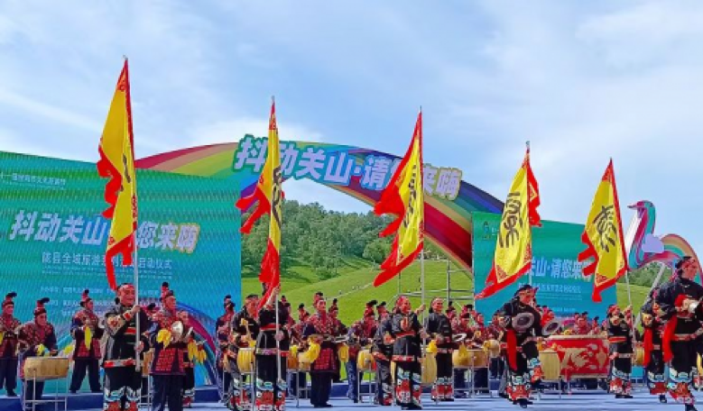 第十一届宝鸡市文化旅游节“抖动关山•请您来嗨”陇县全域旅游系列活动启动_fororder_2