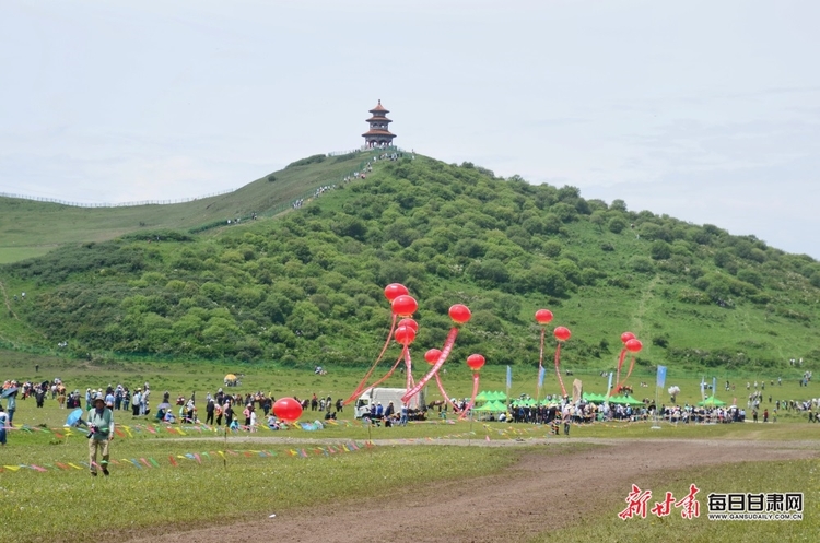 【大美甘肃】定西岷县：骏马驰骋狼渡滩 草原盛会迎客来_fororder_9