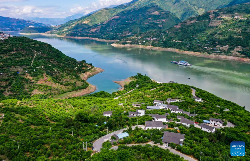 Scenery of Wushan section of Yangtze River in Chongqing