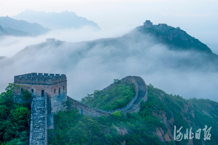 按图索冀｜长城云海景如幻