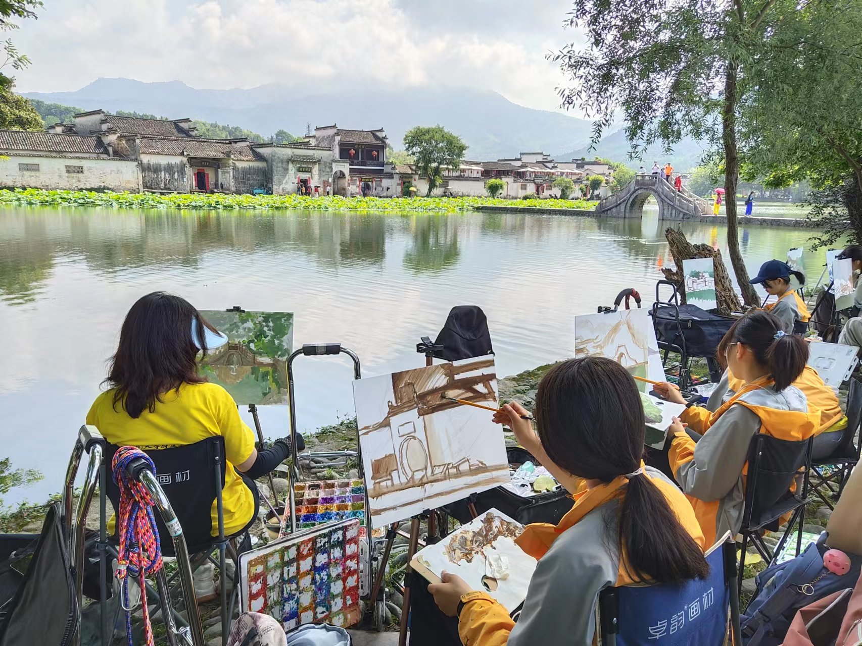 黄山市委书记凌云谈旅游：与趋势为友就将赢得未来