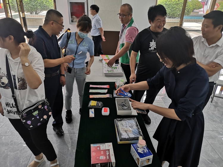 （B 原创图文 三吴大地泰州 移动版）“e路同行 共奔小康”网络主题活动在泰州启动