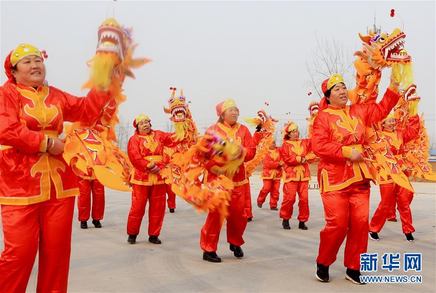 北京怀柔：排练“手龙舞” 喜迎佳节来