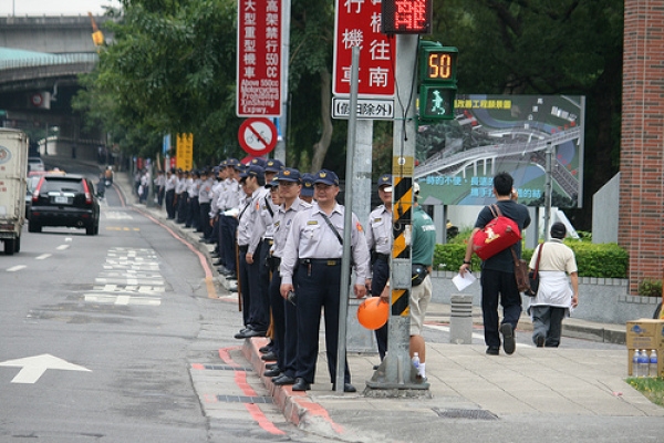 香港人眼中的台湾：生活比大陆艰难 到处都是铁皮屋（组图）