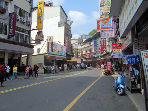 香港人眼中的台湾：生活比大陆艰难 到处都是铁皮屋（组图）