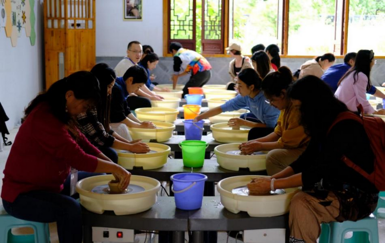 出海观茶|中国农科院茶叶研究所江用文：  合力培养茶产业人才 助推茶产业高质量发展_fororder_（国际在线）出海观茶-中国茶叶研究所江用文2093