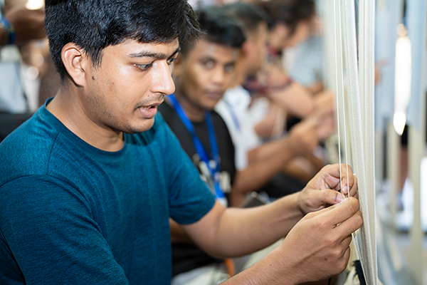 "Belt and Road · In Love with the Capital of Silk" | Splendid Culture of Silk Weaving in Nanchong Amazes Silk Road Youths_fororder_4