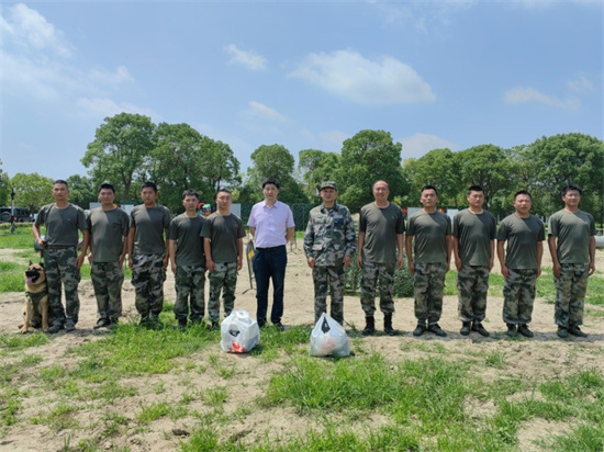 南通市崇川区退役军人事务局走访慰问“四会”教练员集训队_fororder_8