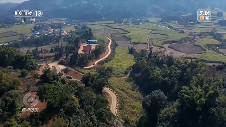 焦点访谈丨功勋闪耀强军路