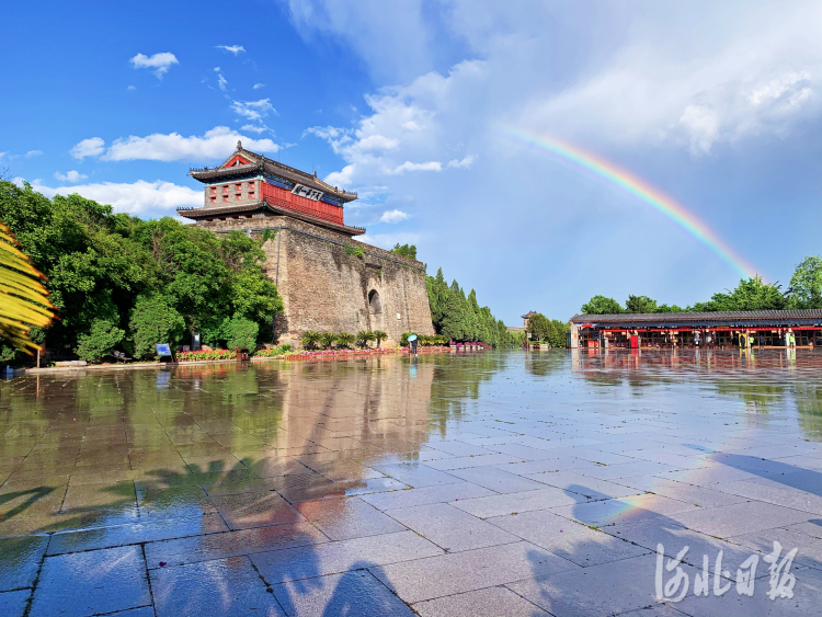 叮！河北省委书记倪岳峰的邀请已送达！选个周末，来游河北吧~