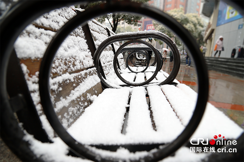 （已过审/社会）贵阳迎来2018年首次降雪