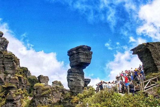 贵州山地乘风起 奔向旅游新未来