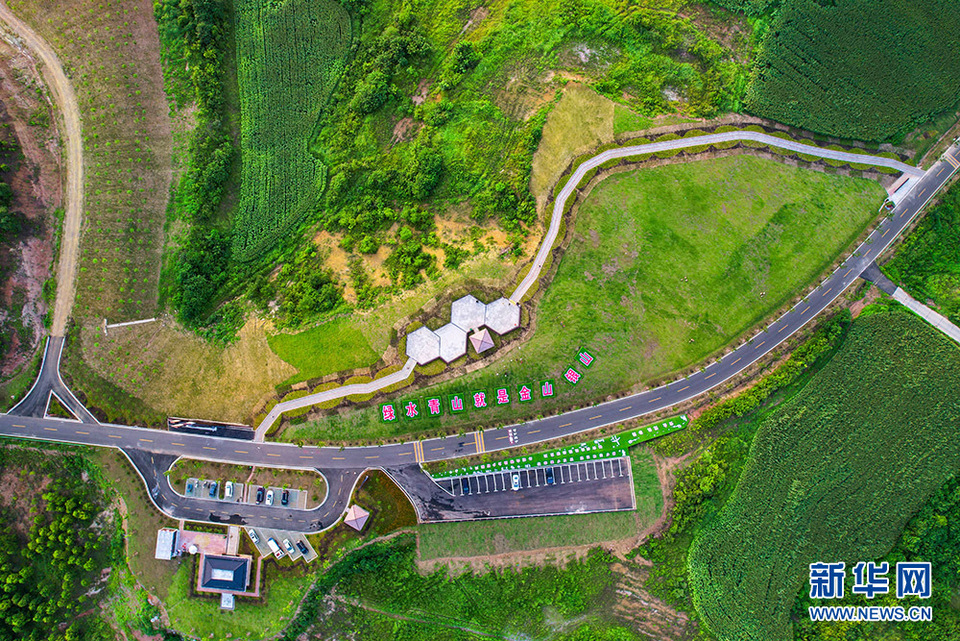 湖北应城：旅游公路串景成线