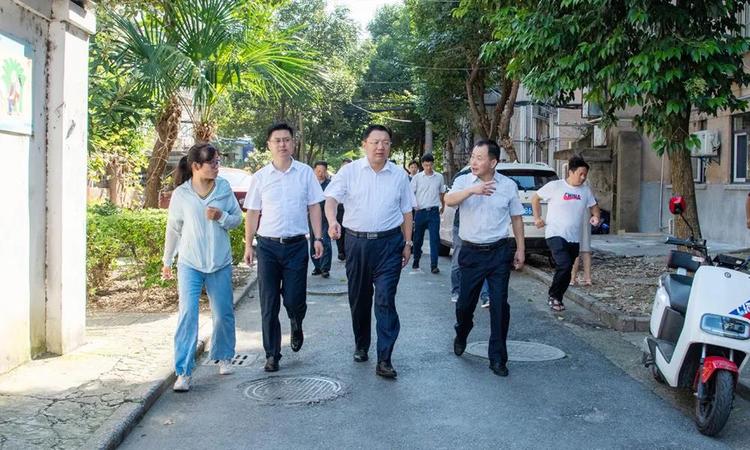 （B 原创列表 三吴大地泰州 移动版）泰州海陵区发起文明城市创建总攻令