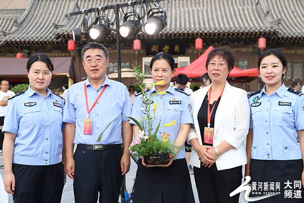 大同举行“花开忘忧 生活幸福”现场插花雅集主题活动