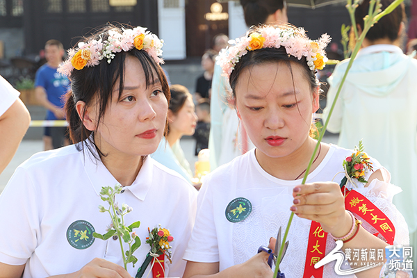 大同举行“花开忘忧 生活幸福”现场插花雅集主题活动