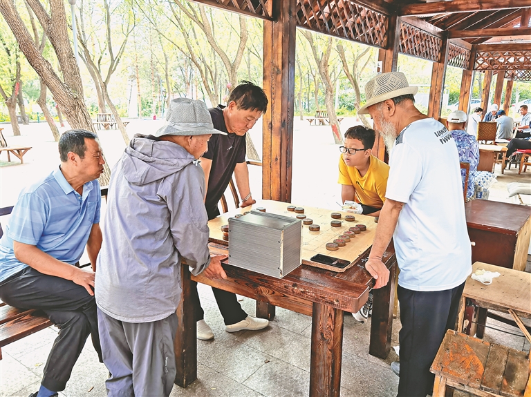 七台河：桃山区老旧小区改造 幸福感原地升级