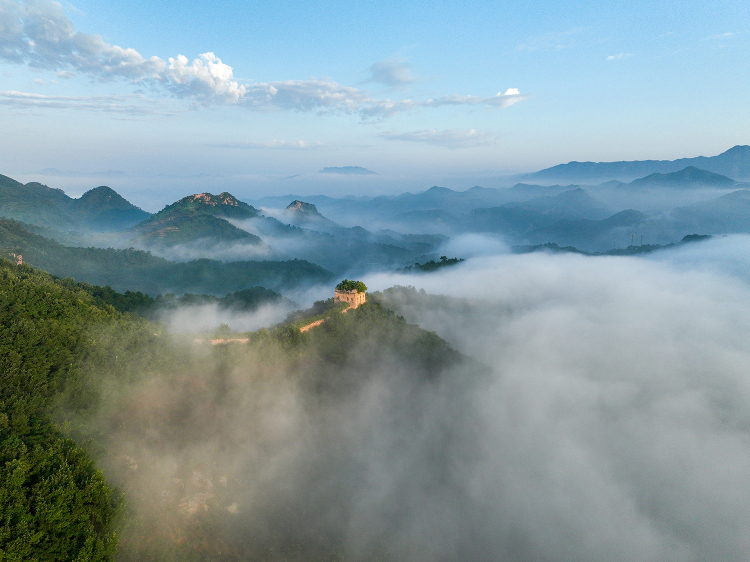 河北：壮美长城