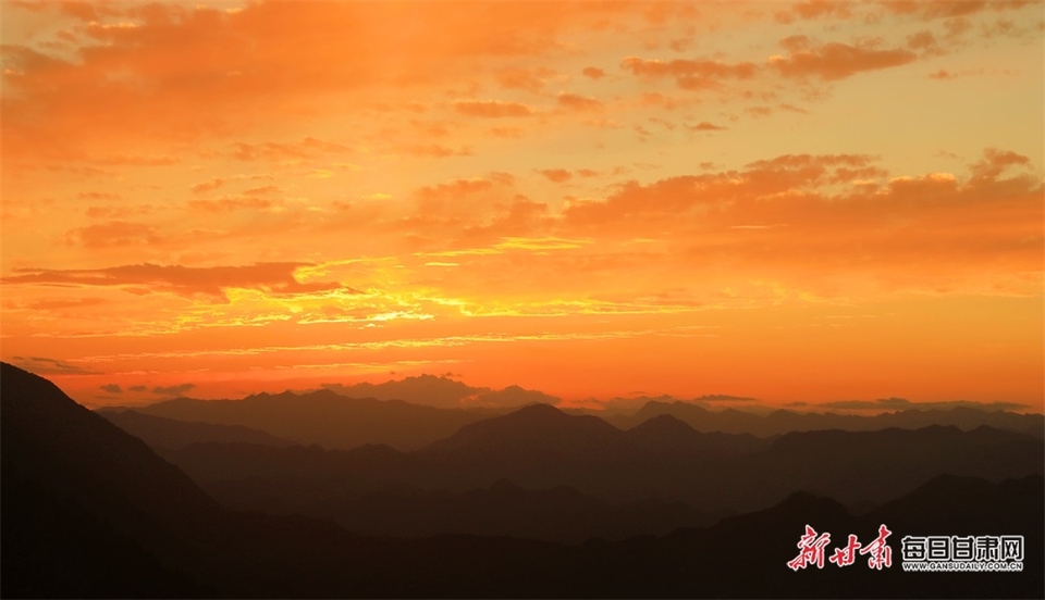 【大美甘肃】陇南康县毛垭山 风景这边独好_fororder_2