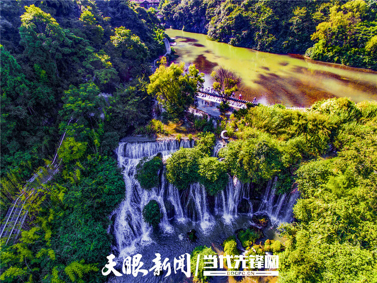 贵州：清凉气候爽 避暑旅游热