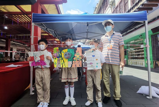 （发城市频道）支援抗疫 海口市琼山第二小学少先队员致敬“最可爱的逆行者”_fororder_2