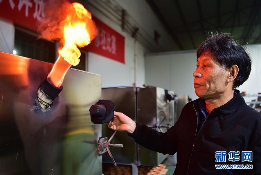 福建南平：重焕生机的建盏工艺