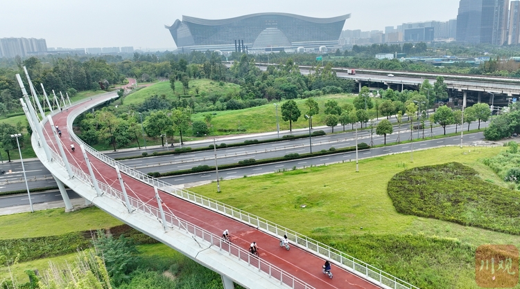 （转载）现场图集 | 绿道骑行 城市复苏