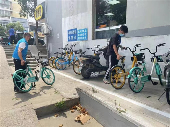 南京市雨花台区西善桥街道合理划线规范非机动车停放秩序_fororder_5