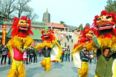 迎春祈福 十三档花会贺小年