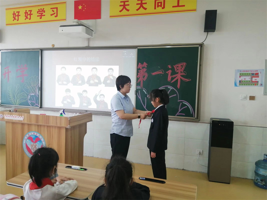 西安航天基地：新学期新气象 航天学子开学啦_fororder_新和小学1